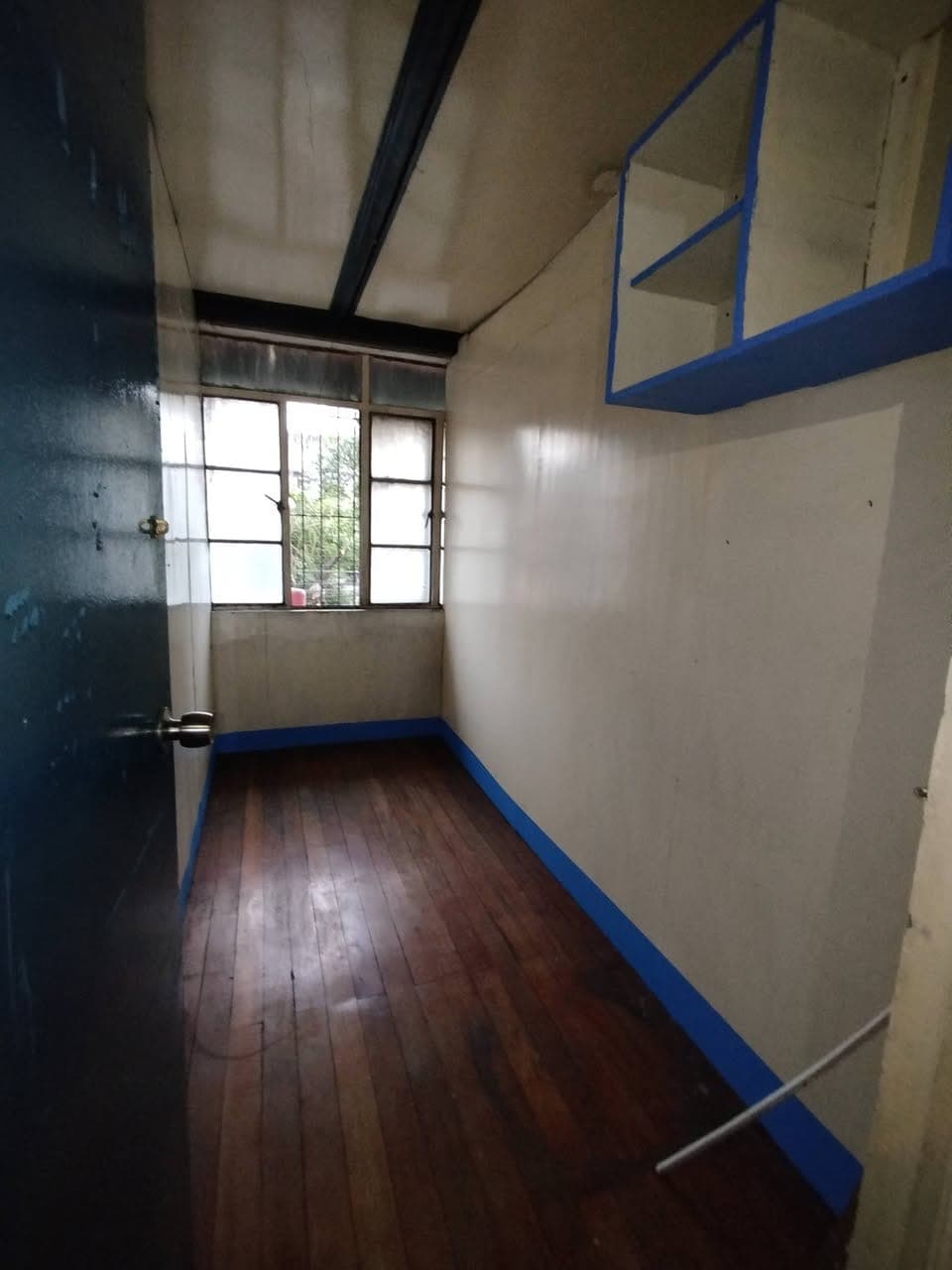 Gusto mo ng mura pero palaging may pangamba ? Nakuuuu !! Mag-isip ka muna. 🧠 - photo 2