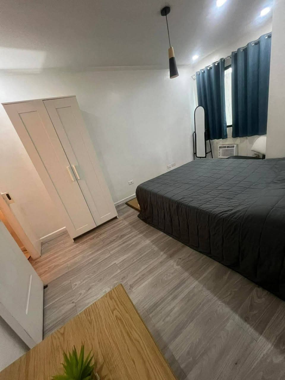 For Rent in Salcedo Village, Makati City Classica Condominum (ER624) - photo 5
