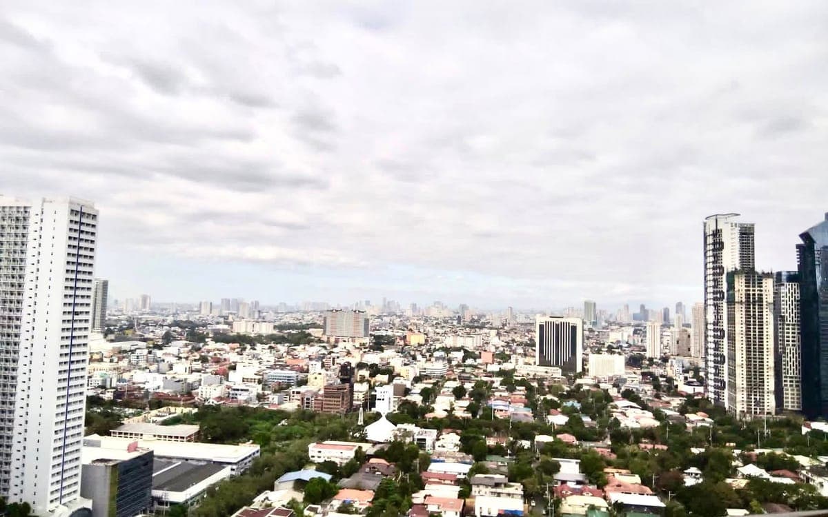 For Lease 2br w/ balcony and parking in Salcedo Makati - photo 5