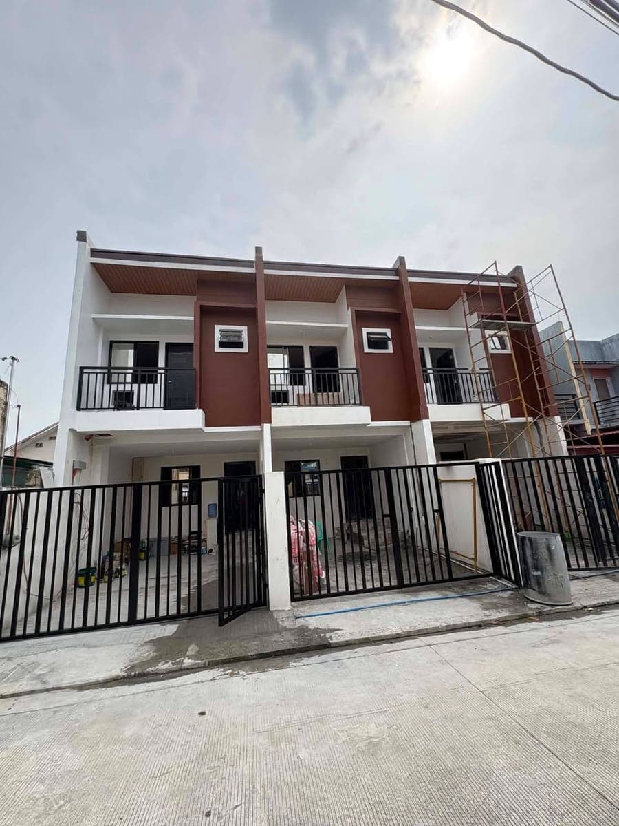 For Rent 100 % FLOOD FREE - photo 1