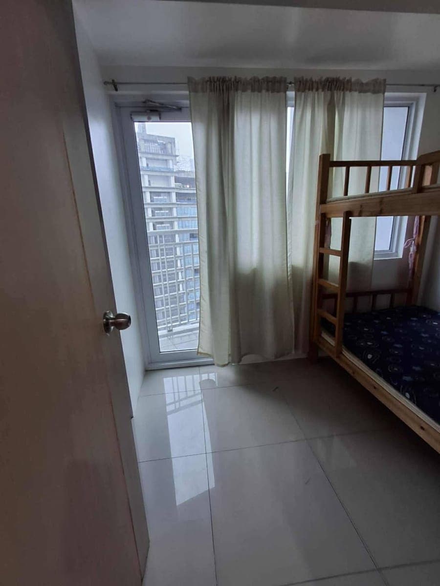 SM JAZZ RESIDENCES MAKATI - photo 2