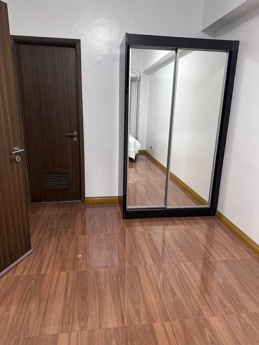 FOR LEASE: - photo 3