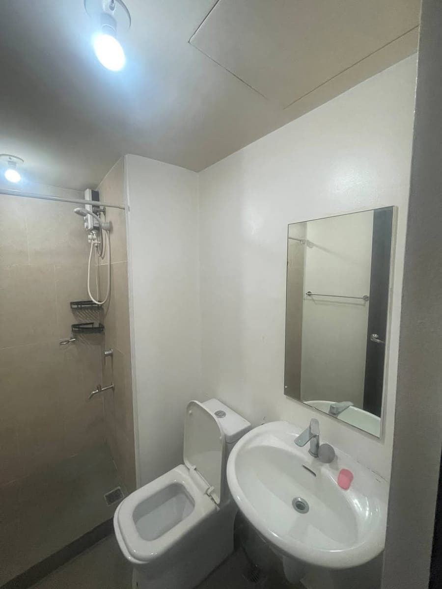 🏘️ The rise 📍Malugay st Makati city - photo 3