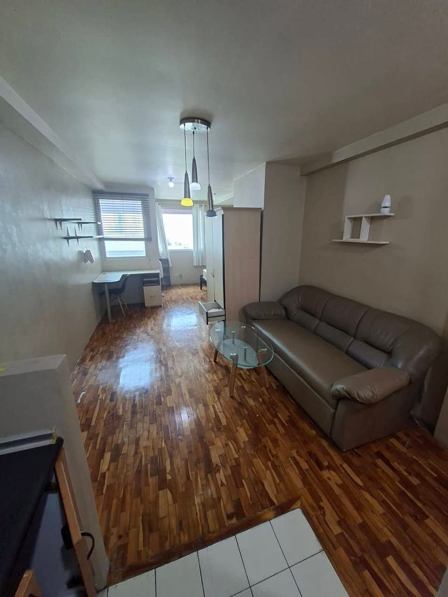 Oriental Garden Makati condo 16k per month 1yr contract Minimum - photo 2