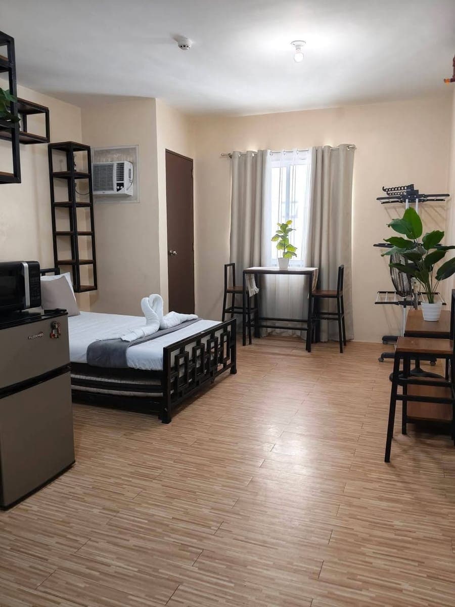 🏡 FURNISHED STUDIO FOR RENT - photo 1