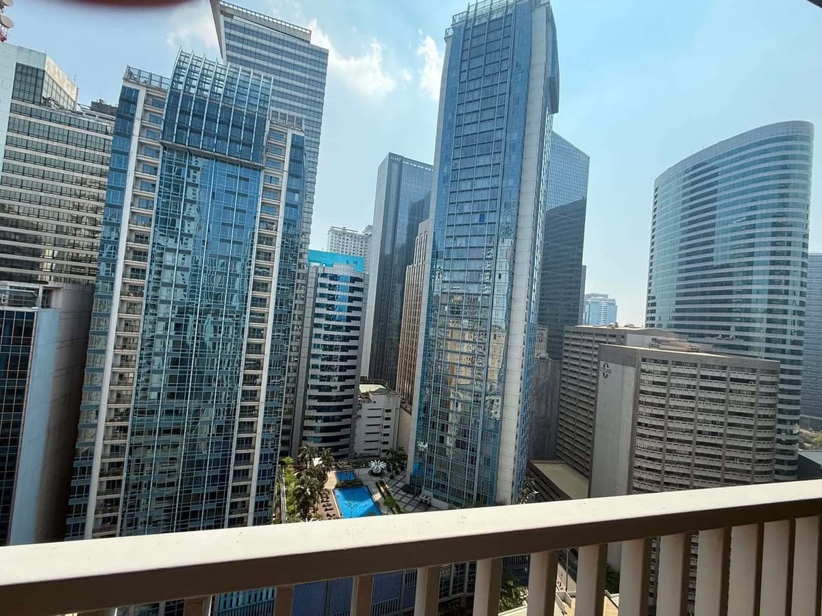 📍Studio Unit For Rent With Big Balcony at The Ellis Makati City 40 Square Meter - photo 4