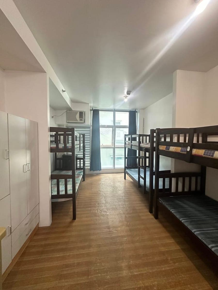 LOOKING FOR TENANTS - MAKATI CONDO FULLY FURNISHED FOR RENT - photo 1