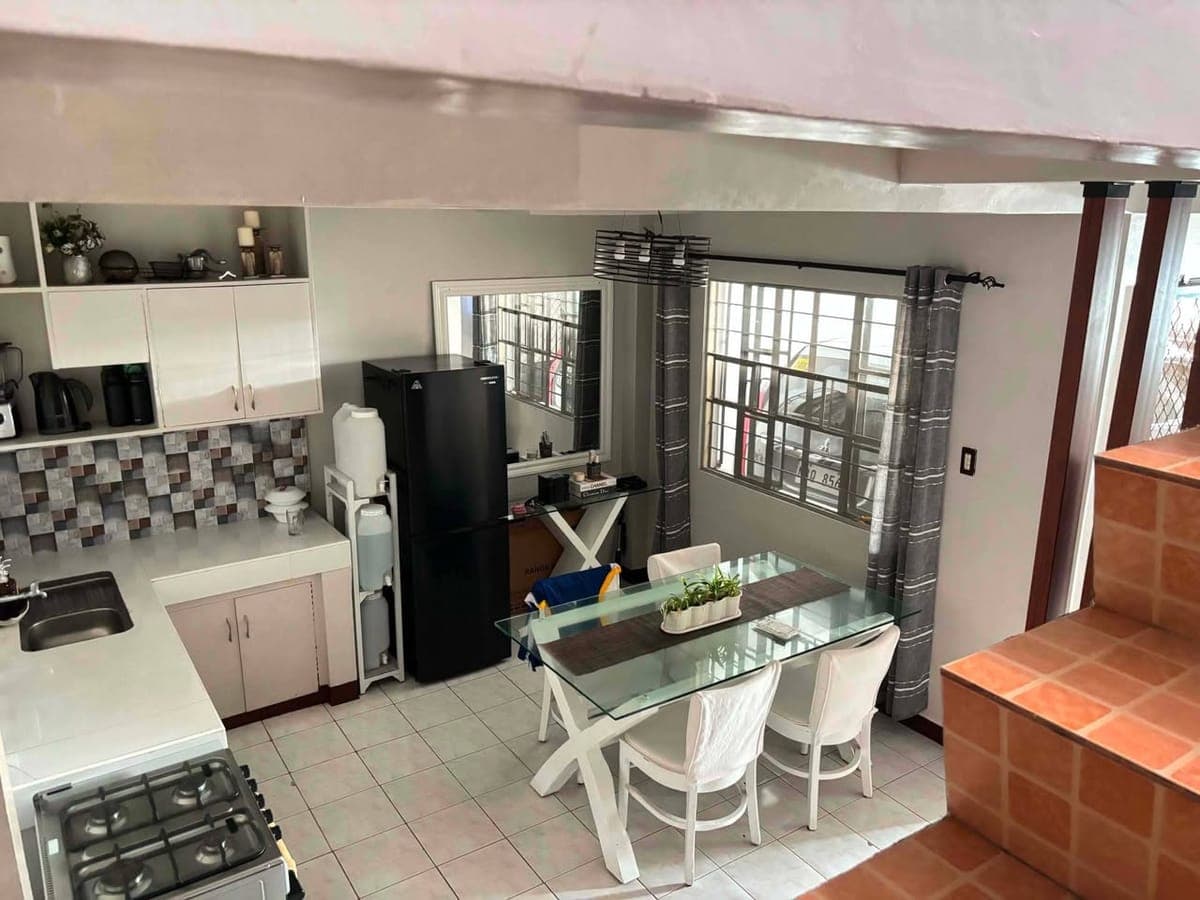 PTPA- Townhouse for rent Infinity Executive Homes Las Pinas Pulang Lupa Uno - photo 5