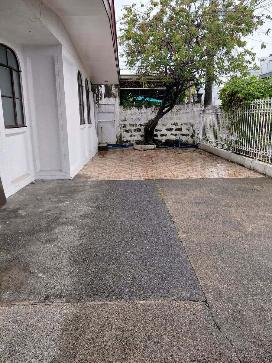 House for rent inside pilar village (Bungalow house) - photo 2