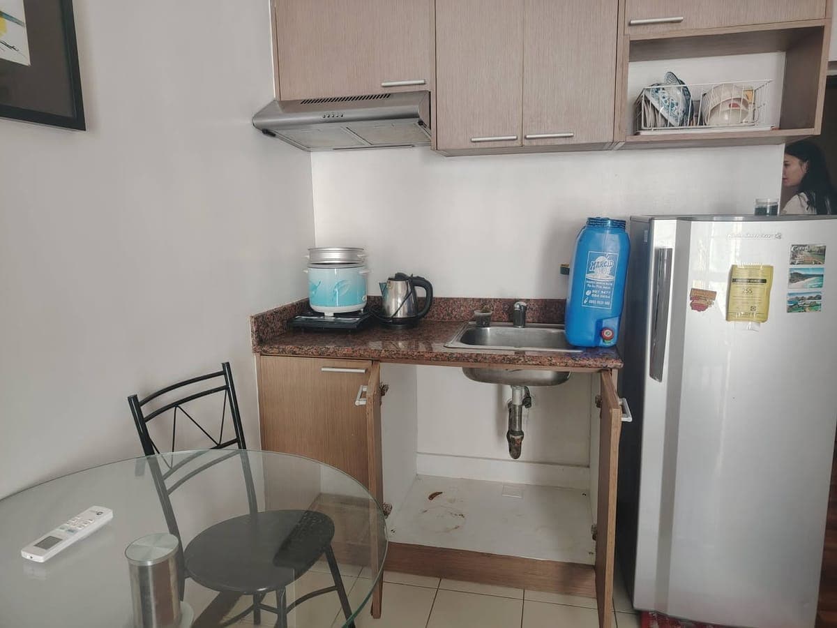 Studio Unit For Rent - photo 5