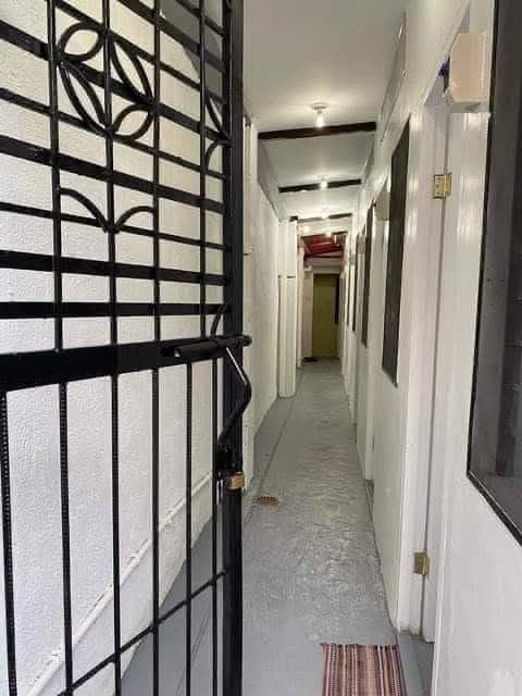 FOR RENT here - photo 2