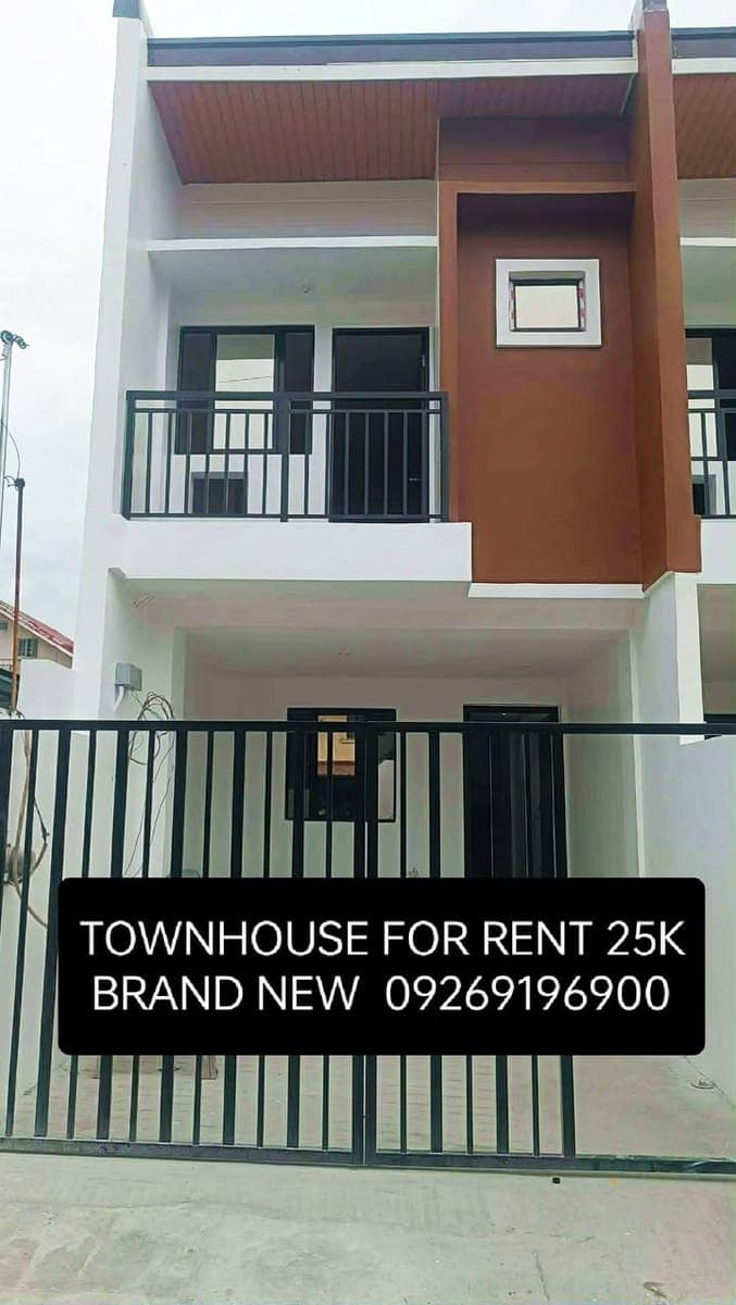 Townhouse for rent 25k Brandnew - photo 1