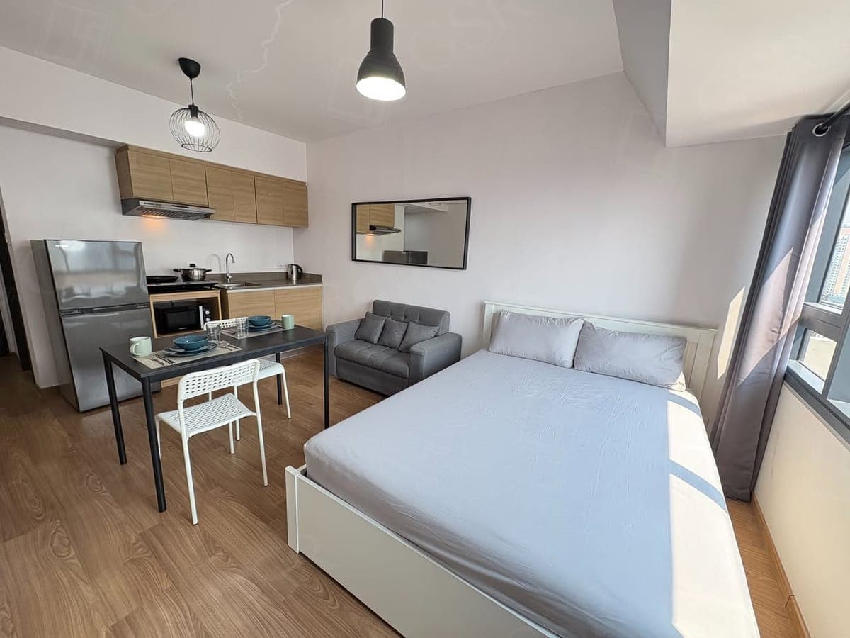 **Fully Furnished Studio Unit For Lease at The Rise Makati ** - photo 5
