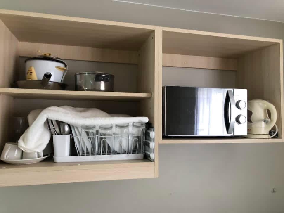 1BR corner unit Vista Taft Residences (PHP20K per month below market rate) - photo 5