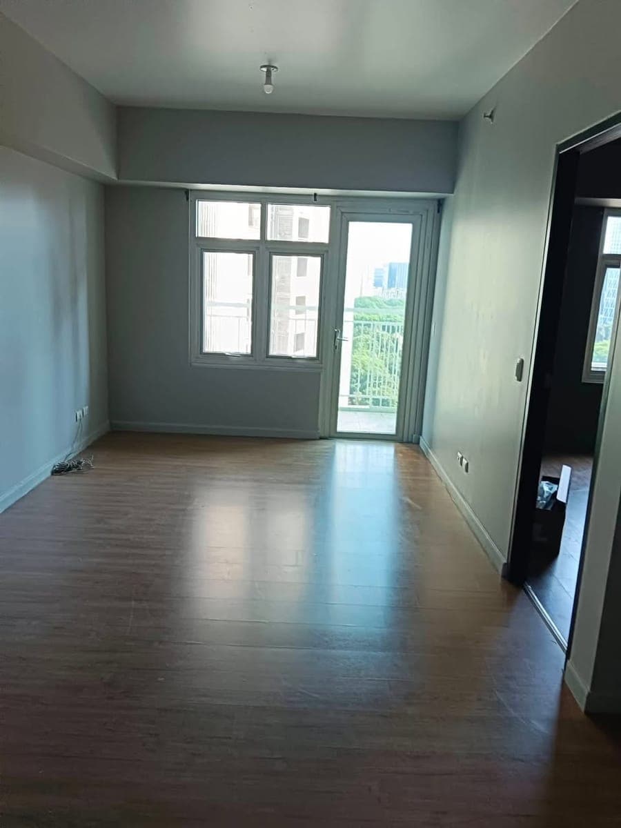 For rent two serendra at meranti bgc - photo 1