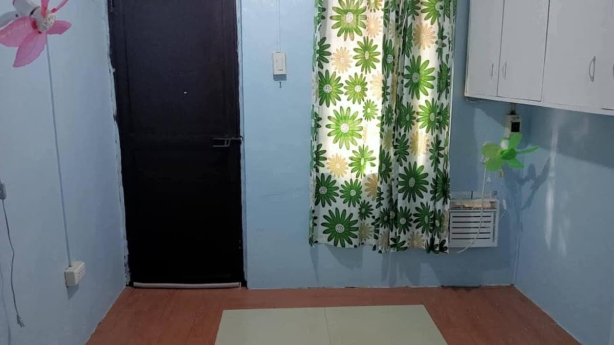 Room for Rent Studio type 1month deposit 1month Advance 4k per month, 2 only location Marcos Alvarez... - photo 1