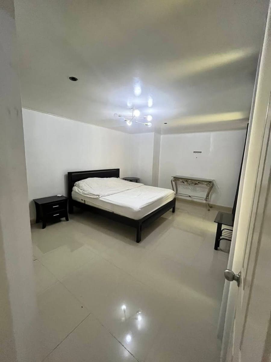 1bedroom big 58sqm, Makati condo pets allowed near RCbc tower and Makati med - photo 3