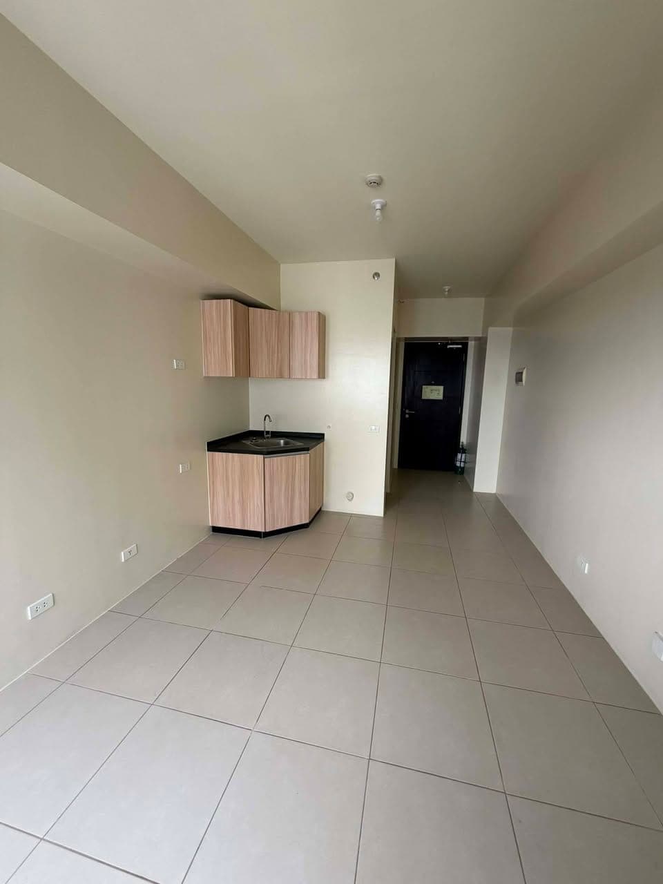 For Long Term Lease - photo 1