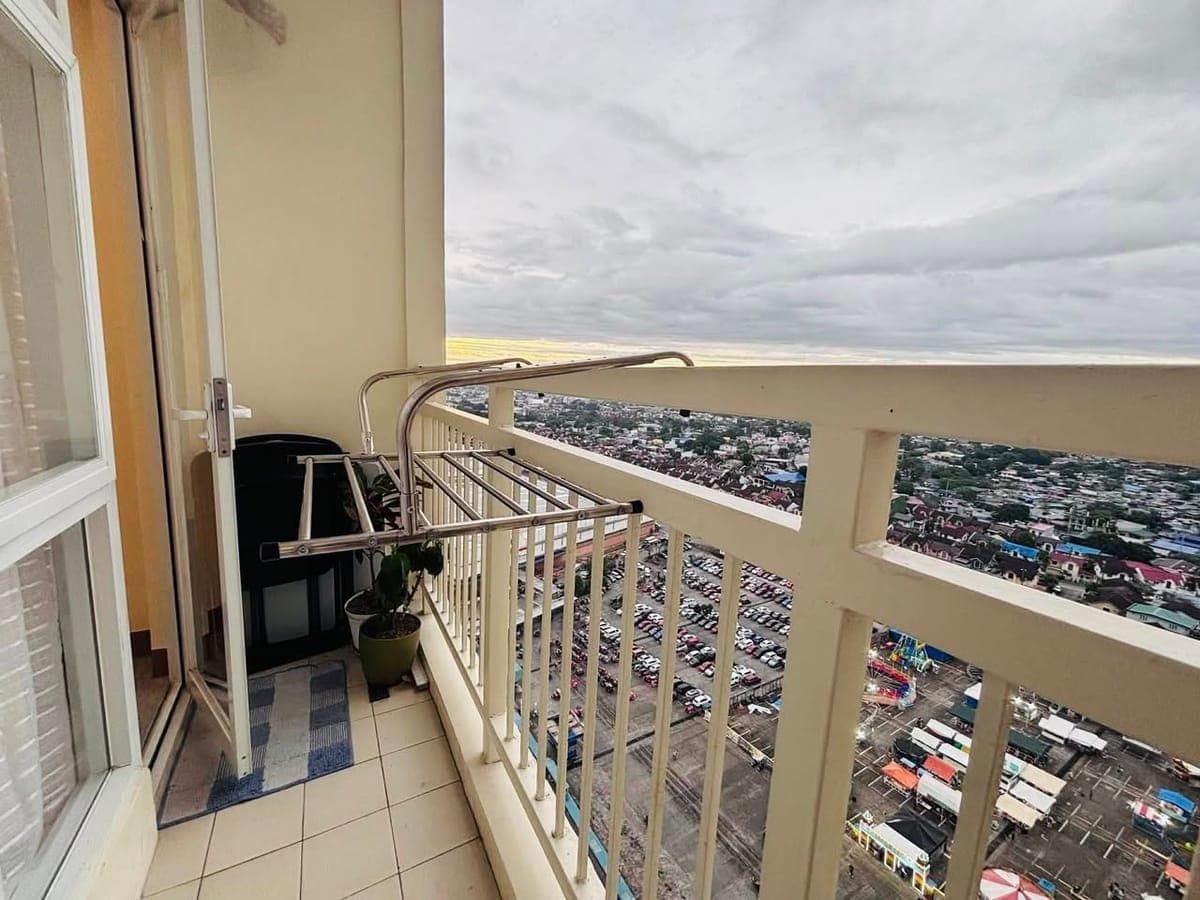 1 Bedroom For Rent! - photo 3