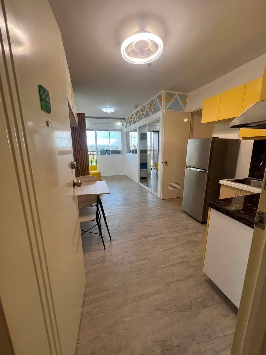 FOR RENT 1BR DELUXE UNIT AMAIA STEPS ALABANG - photo 1
