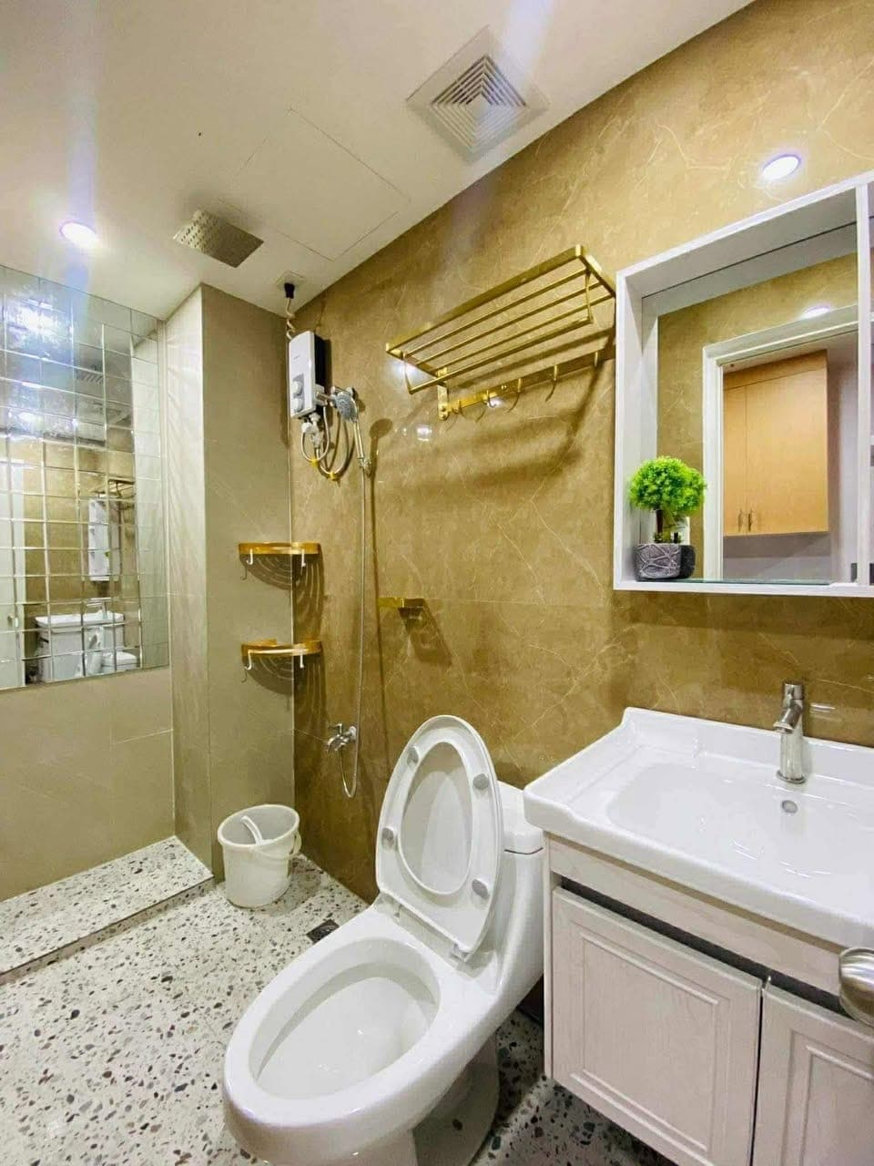 Rental fee: PHP 20,000 per month - photo 3