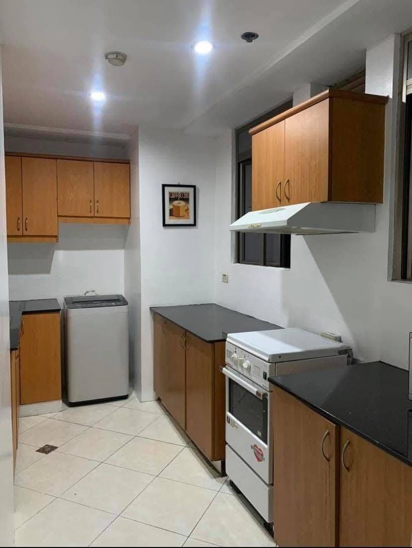 2BR Big Cut Unit w/ Balcony - photo 3
