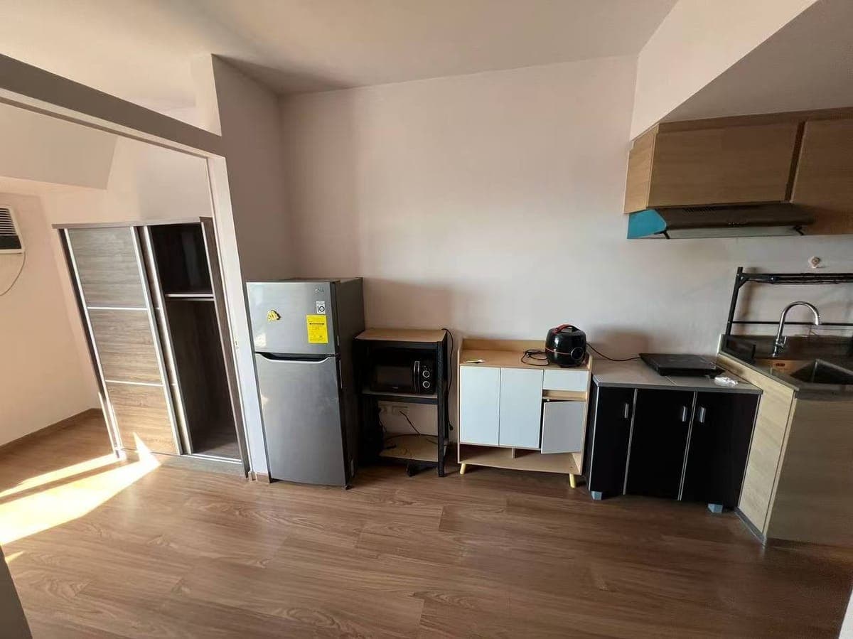 FOR RENT | The Rise 1 Bedroom Unit - photo 2