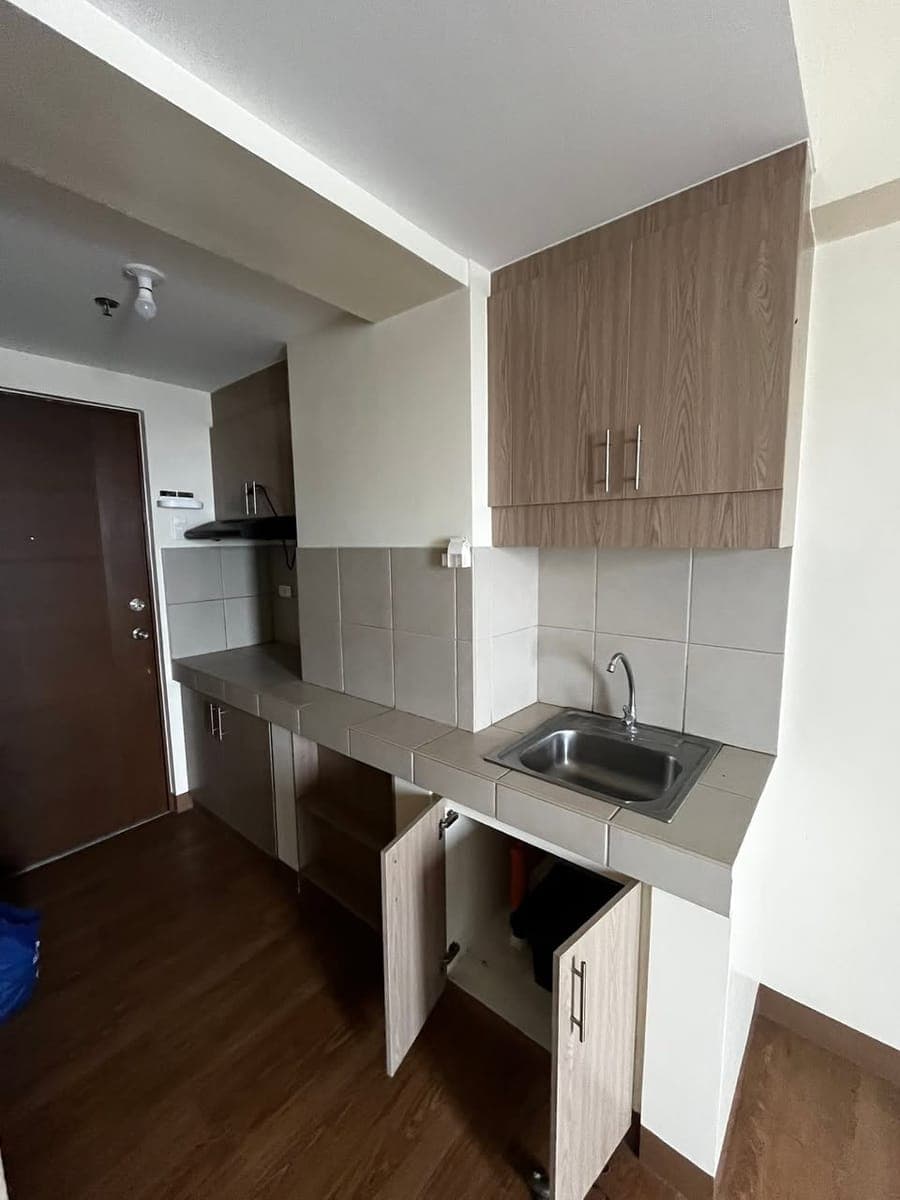 ❗️ONE PREMIER (CITYLAND) – STUDIO UNIT FOR LEASE❗️ - photo 3
