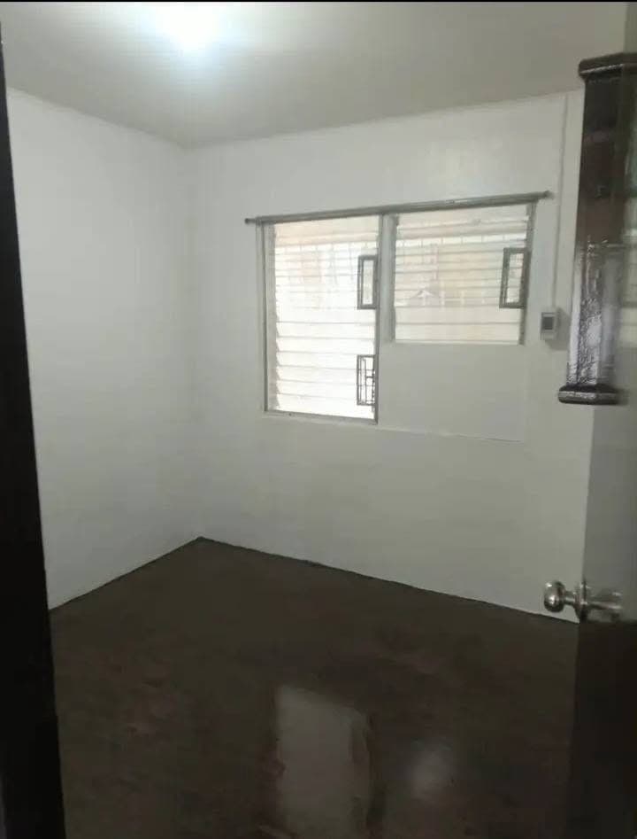 HOUSE FOR RENT IN LAS PIÑAS - photo 4