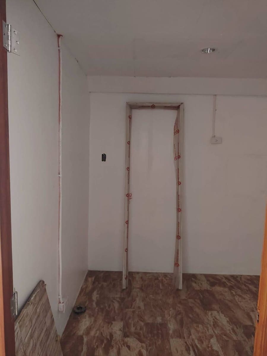 Brandnew one bedroom apartment for rent along great plains subdivision las pinas near dona josefa vi... - photo 4