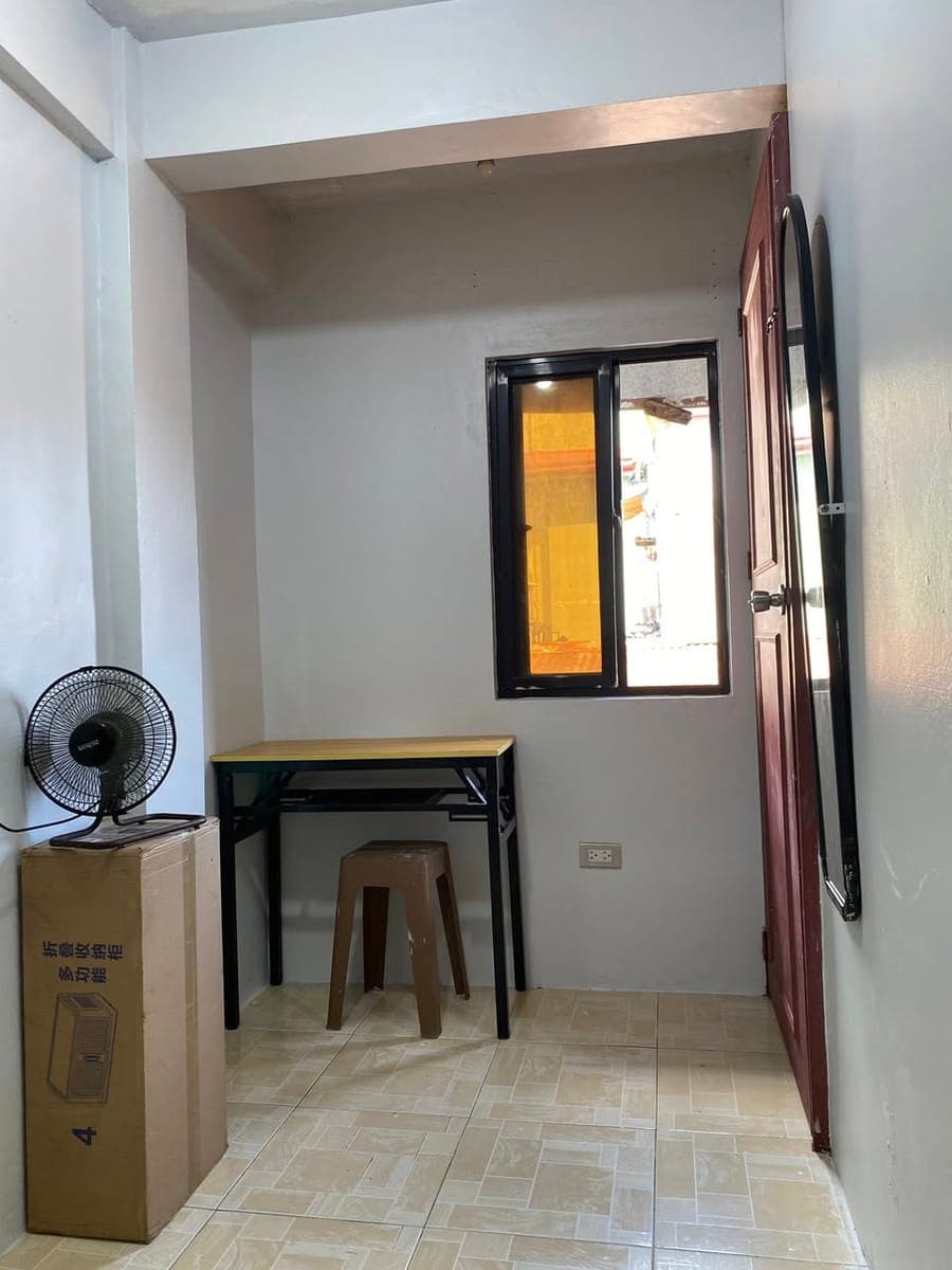 Room for rent available on june20 onward - photo 1