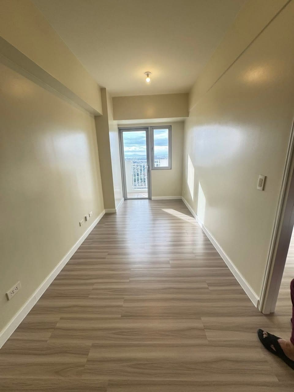 BRANDNEW !!!1bedroom at Avida Cloverleaf Near Ayala Clovermall / Affordable condo  !!! - photo 1