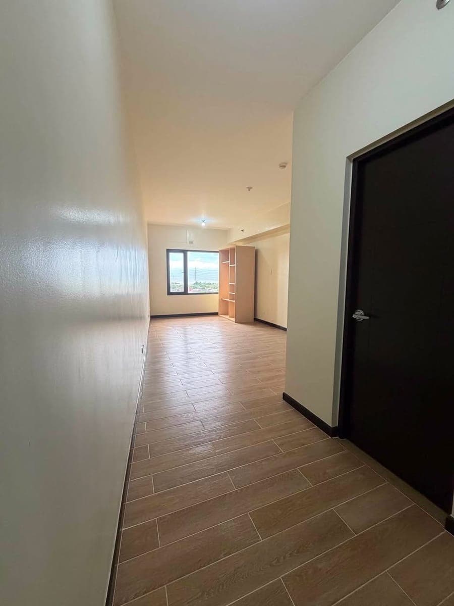 Condo unit for Rent - photo 3