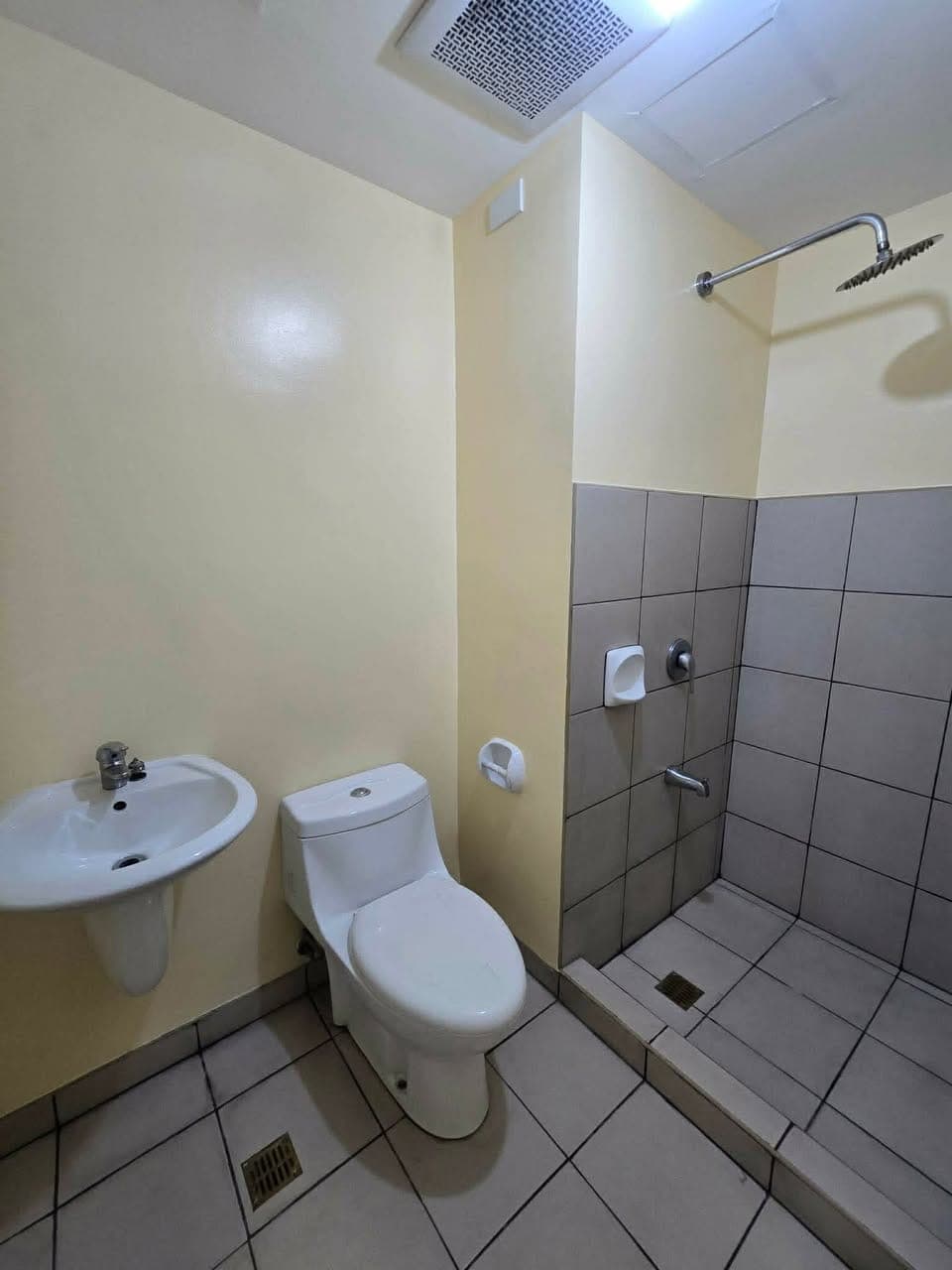 FOR RENT / FOR LEASE - photo 2