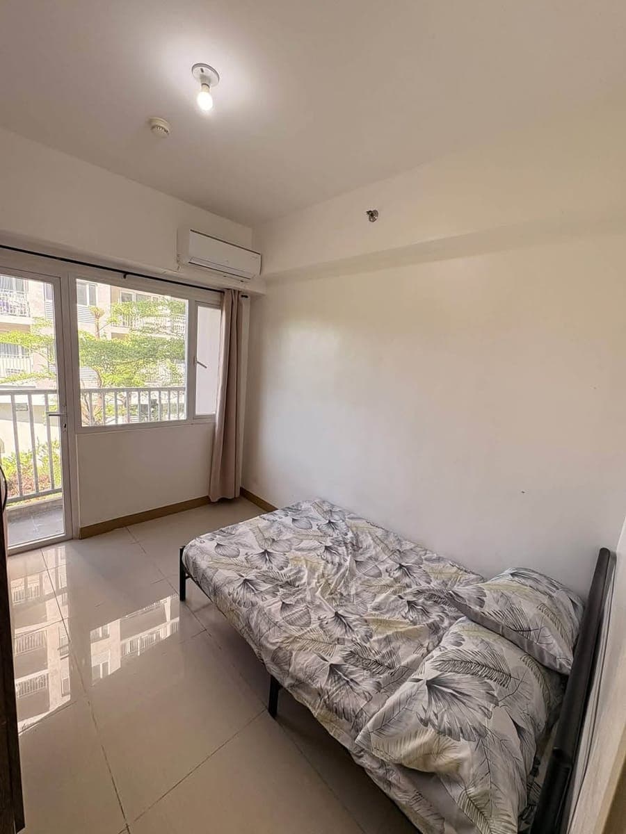 South Residences 2BR for Rent - photo 2