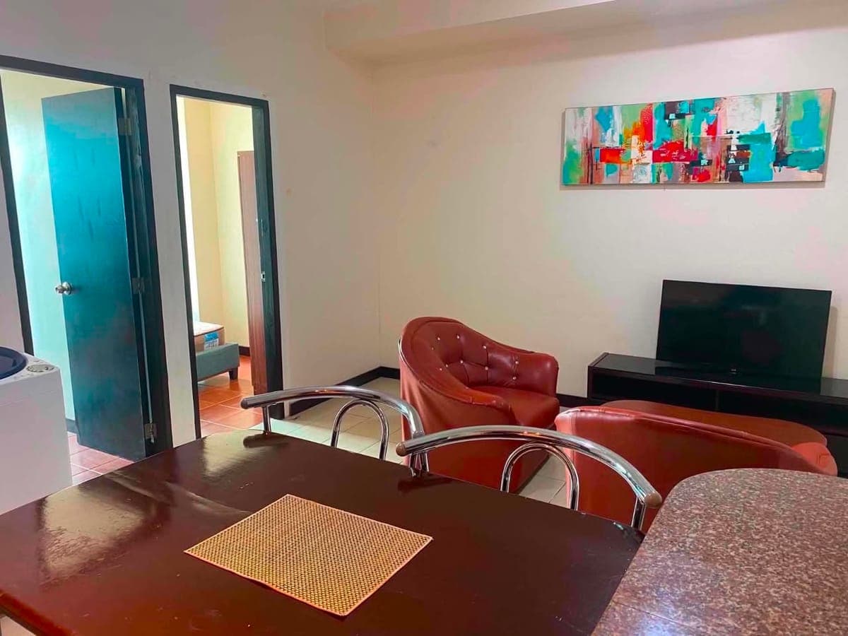 San Lorenzo Place Makati Condominium - photo 2