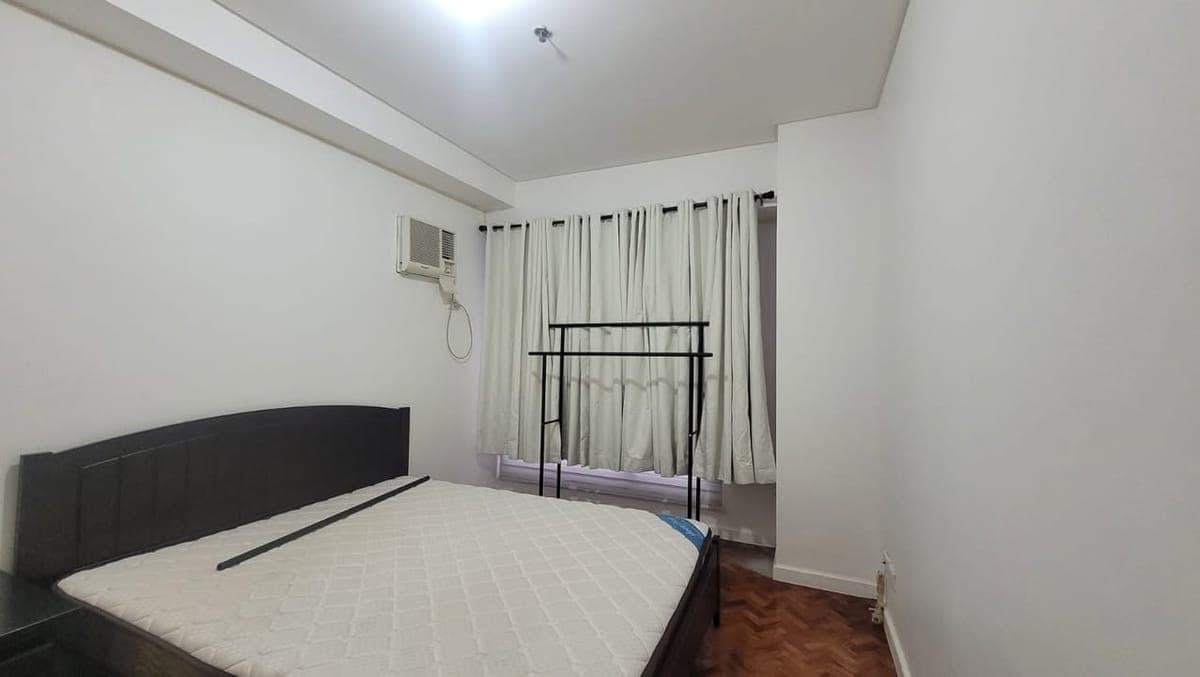 🌟 Exclusive Listing: Spacious 1BR Condo in The Columns Ayala - Near RCBC and PBCOM Makati - photo 2