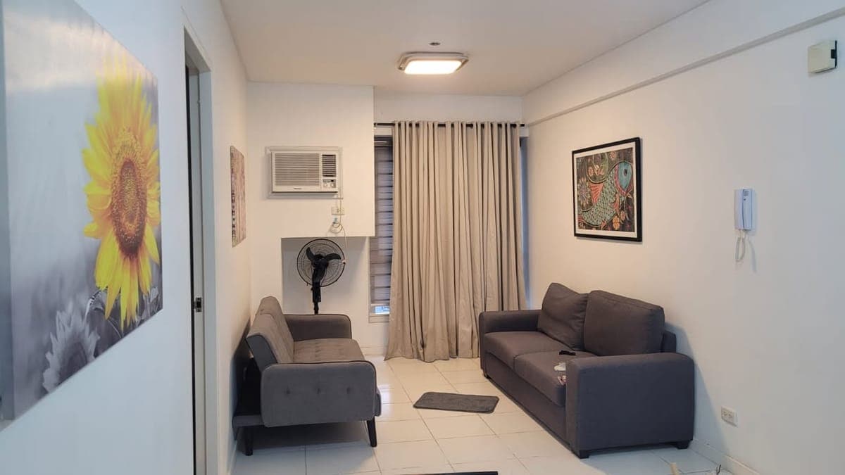 🌟 Exclusive Listing: Spacious 1BR Condo in The Columns Ayala - Near RCBC and PBCOM Makati - photo 4