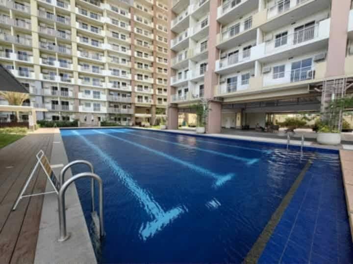 For Long term Rent‼️ 1bedroom semi furnish unit with AC, rangehood @ Penthouse Infina towers project... - photo 2
