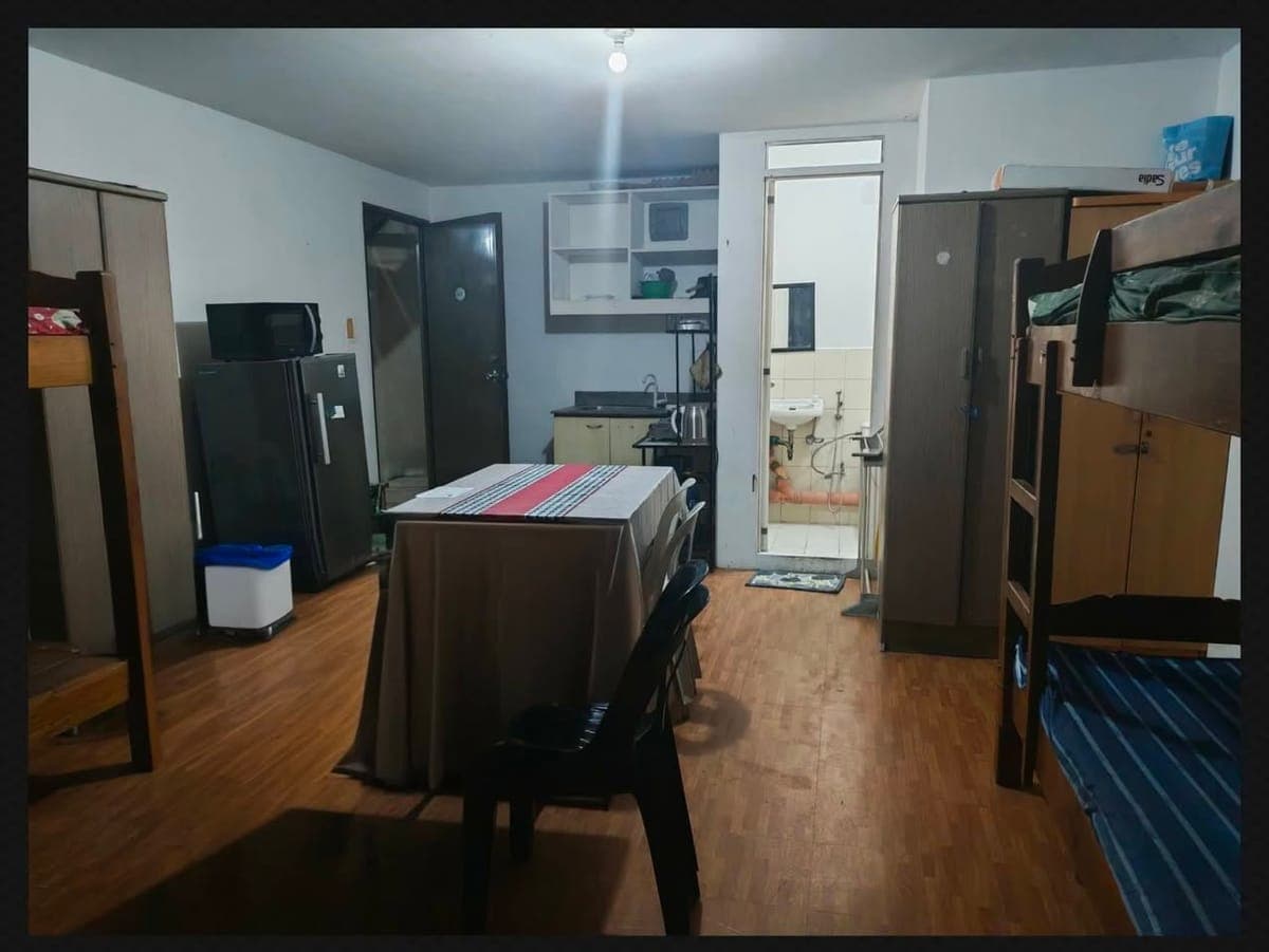 Condo unit FOR RENT - photo 1