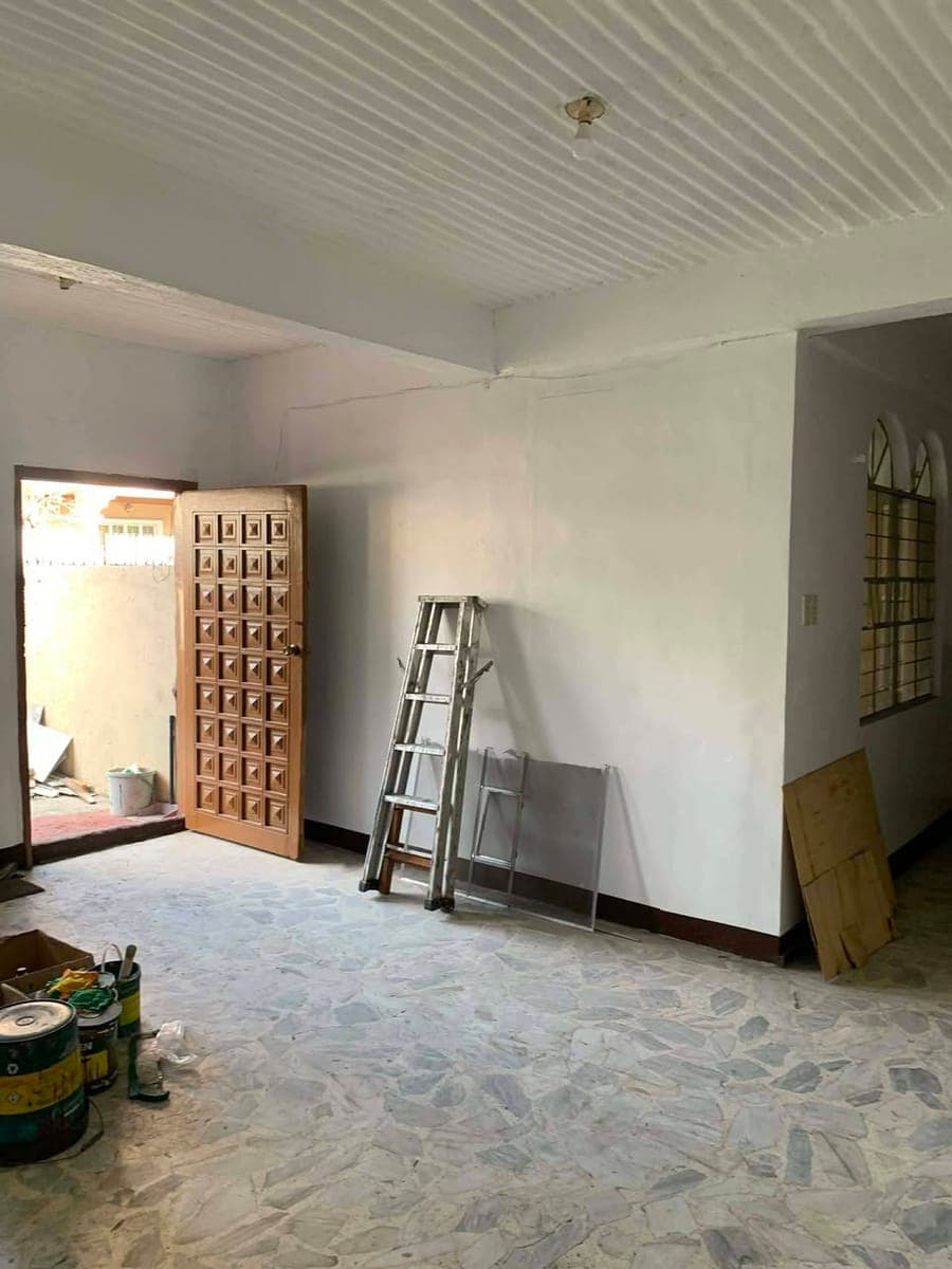 FOR RENT CASIMIRO NEAR SM HYPERMARKET, LAS PINAS CITY, PM FOR SCHEDULE FOR VIEWING PO. SALAMAT PO. - photo 1
