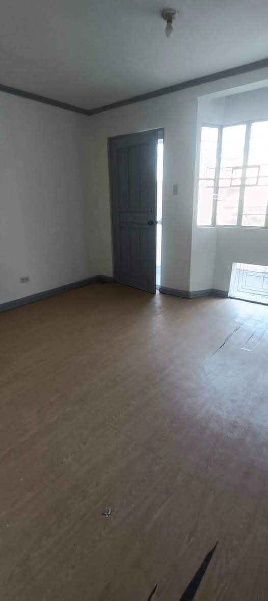 House For Rent in Multinational Village Parañaque City - photo 3