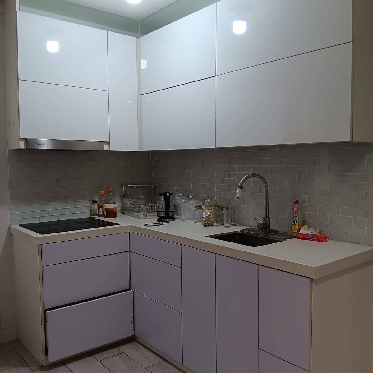 For rent: Condominium inside BF Homes Las Pinas near Southville Int'l School. FA: 43.25sqm, 2BR, 1T&... - photo 1