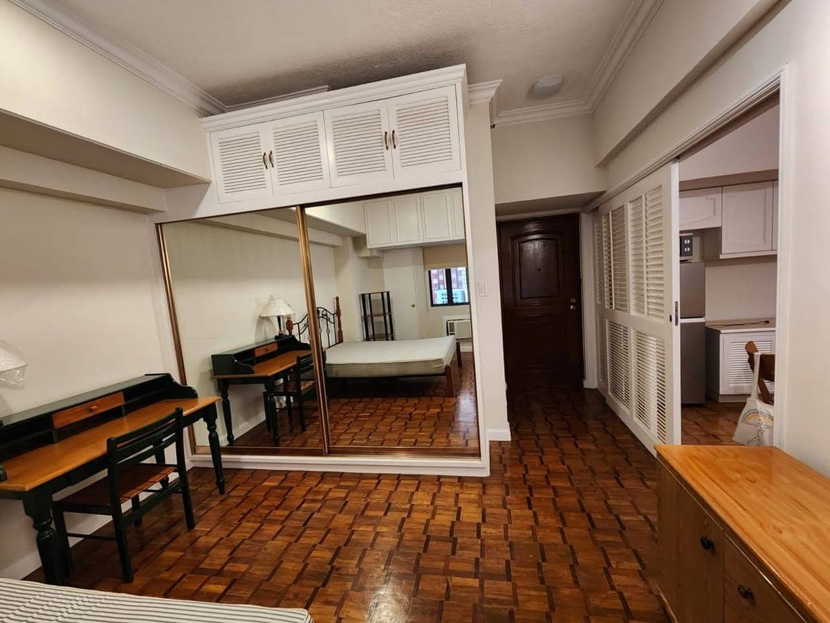 FOR RENT: 1BR Big Cut Condo Unit in Prince Plaza II - photo 5