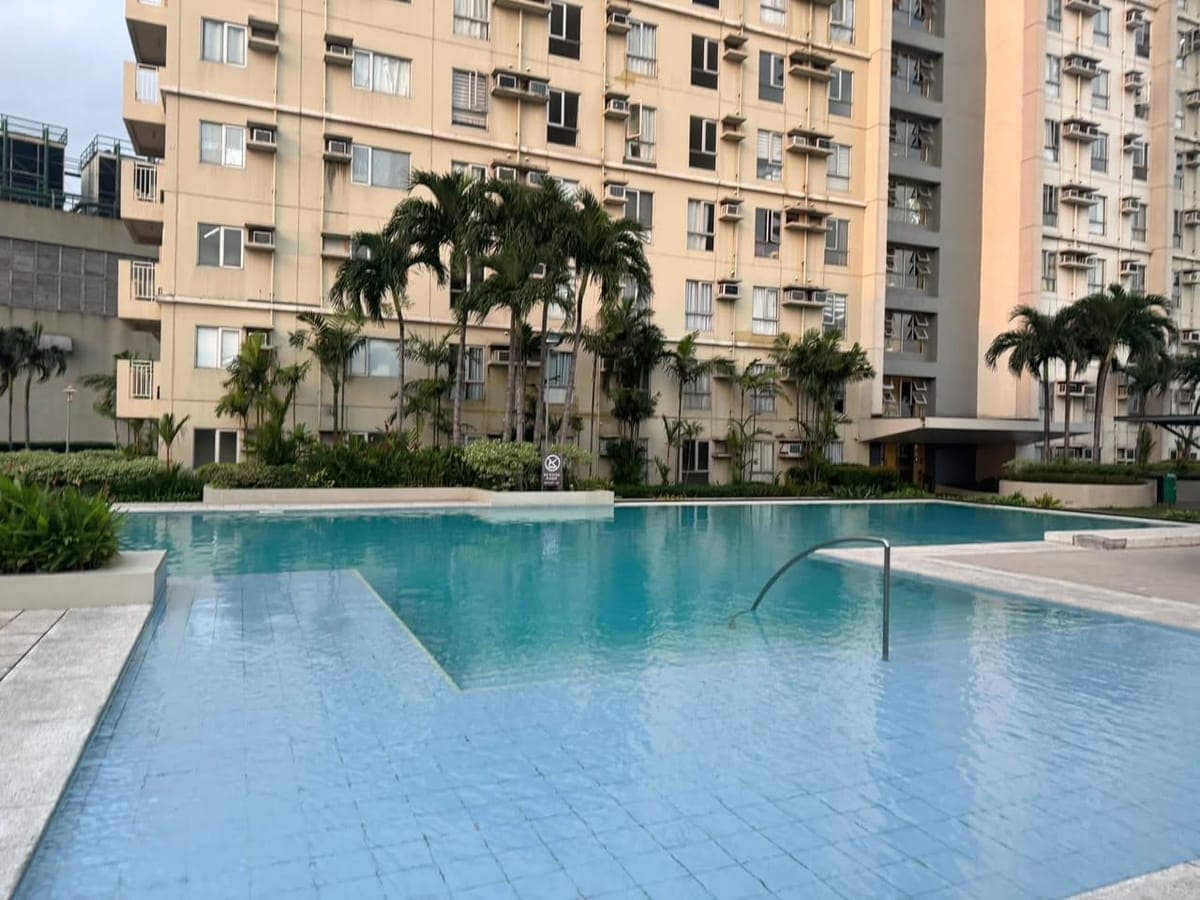 BRANDNEW !!!1bedroom at Avida Cloverleaf Near Ayala Clovermall / Affordable condo  !!! - photo 1