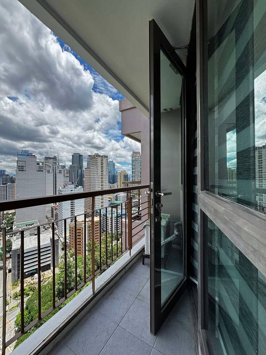 Studio Unit for Rent - photo 1