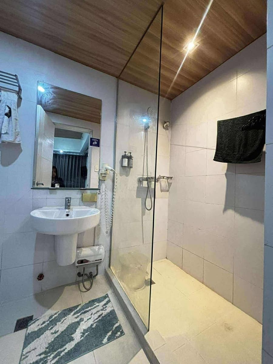 Studio Unit for Rent - photo 5