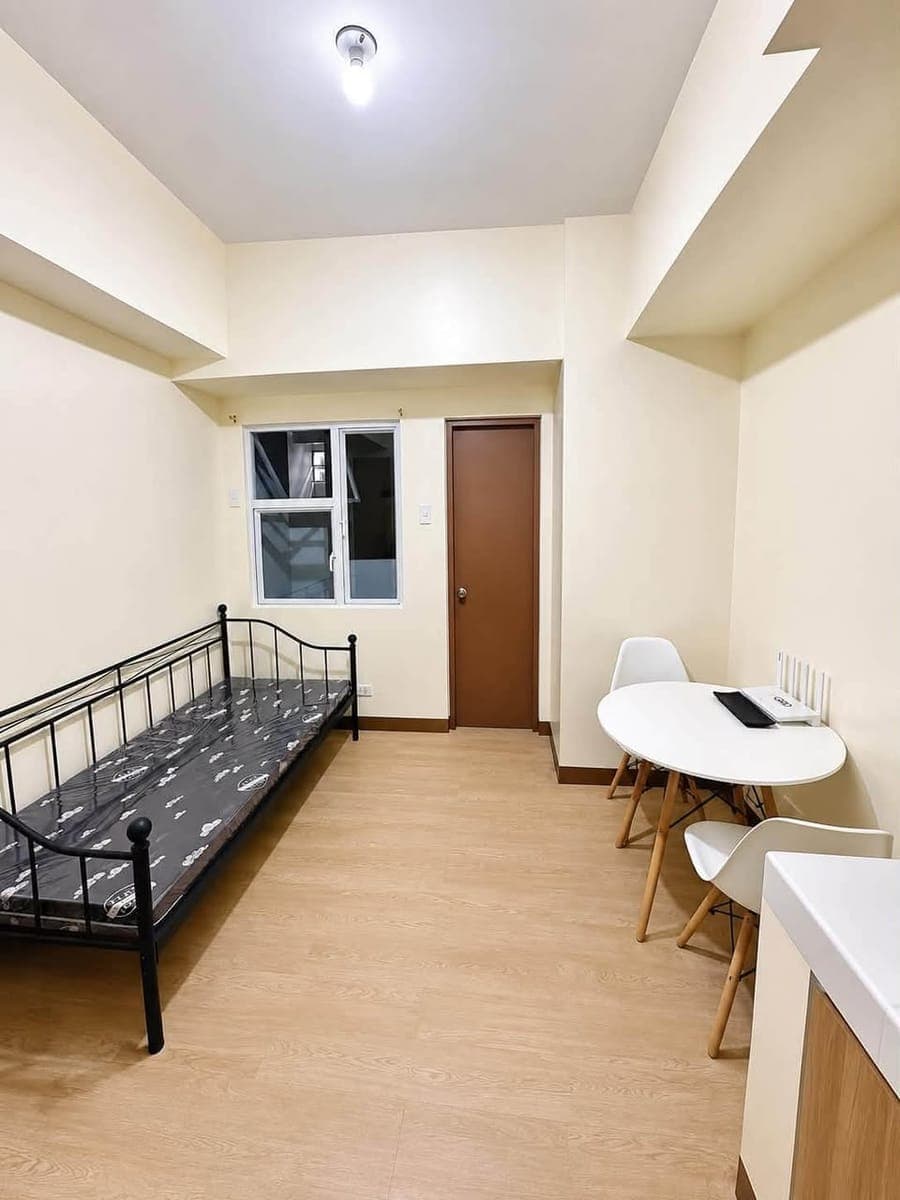 🏠 MOVE IN THIS AUGUST! 🔥 STUDIO UNIT FOR RENT - photo 1