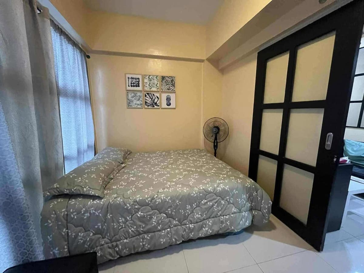 FOR RENT: ₱23,000/month | inclusive association dues - photo 5