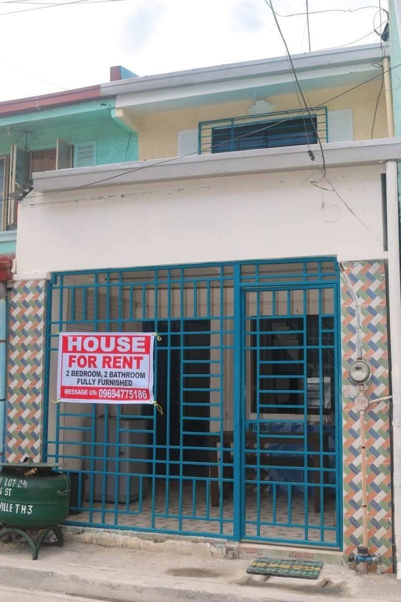 📣‼️ TOWNHOUSE FOR RENT ‼️‼️ - photo 1